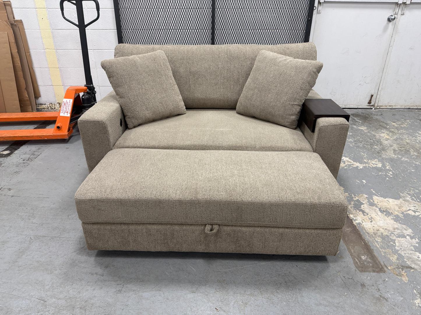 Oversized Chair w/ Ottoman