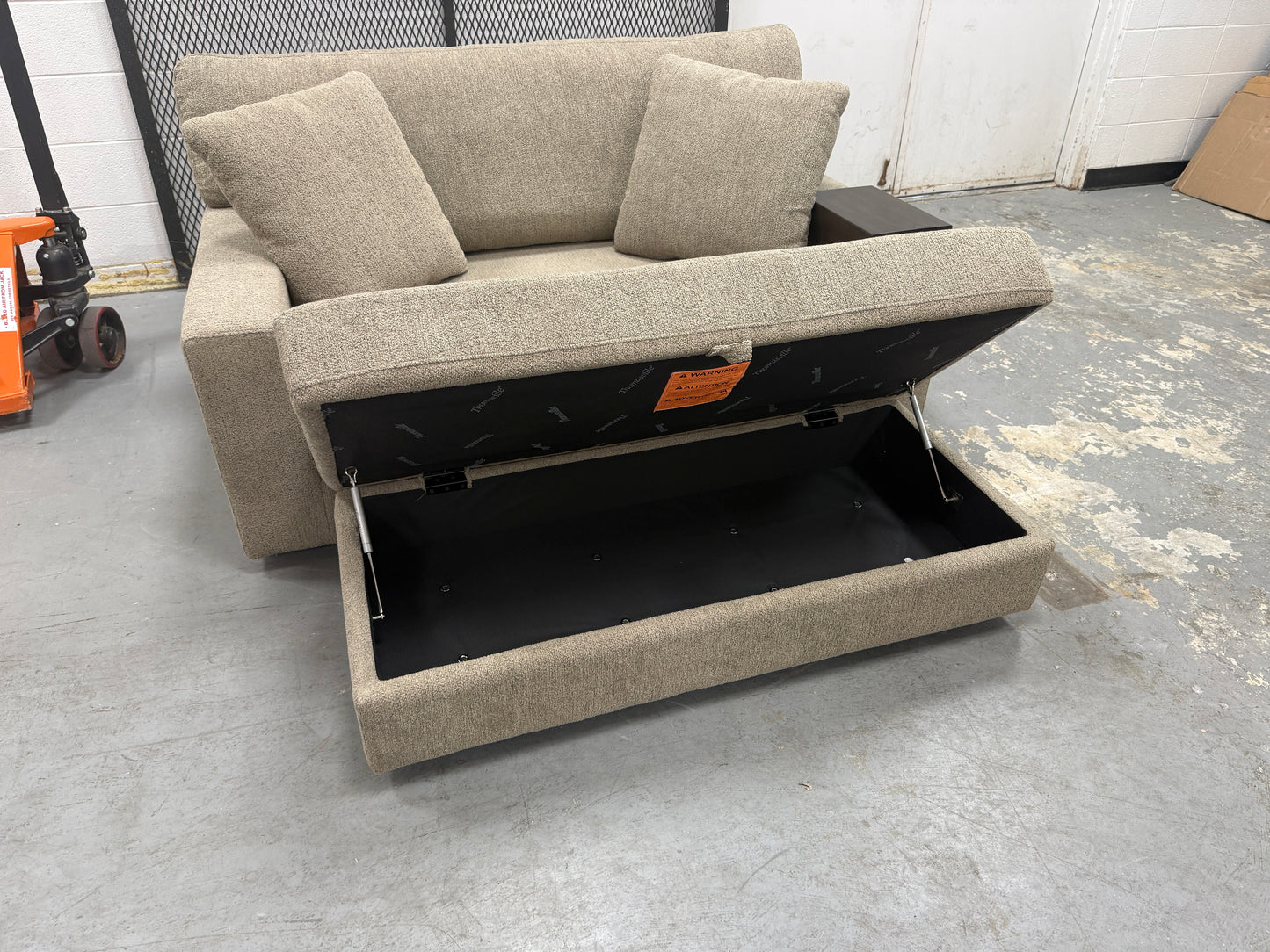 Oversized Chair w/ Ottoman