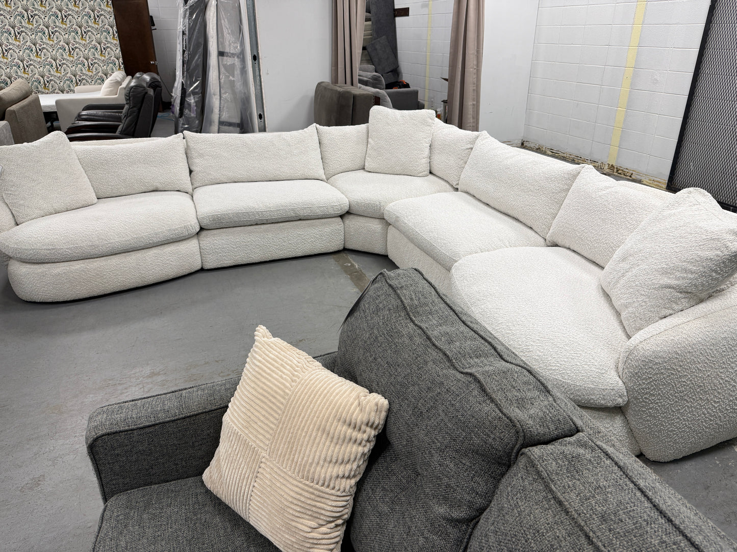 White Cloud Style Sectional
