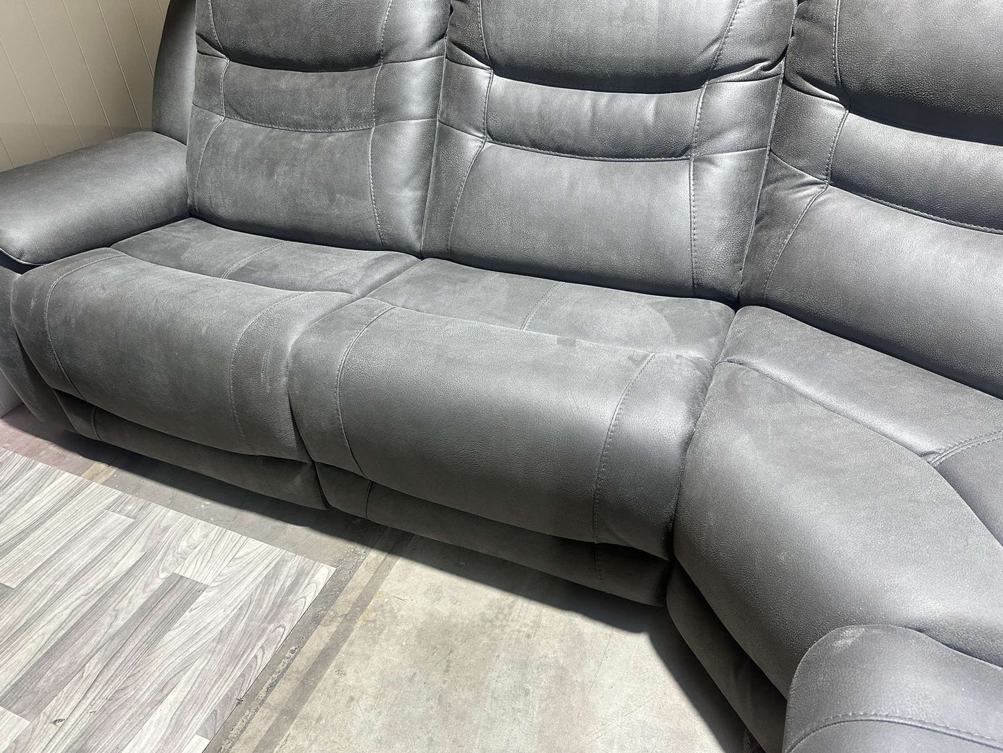 Reclining Sectional Couch