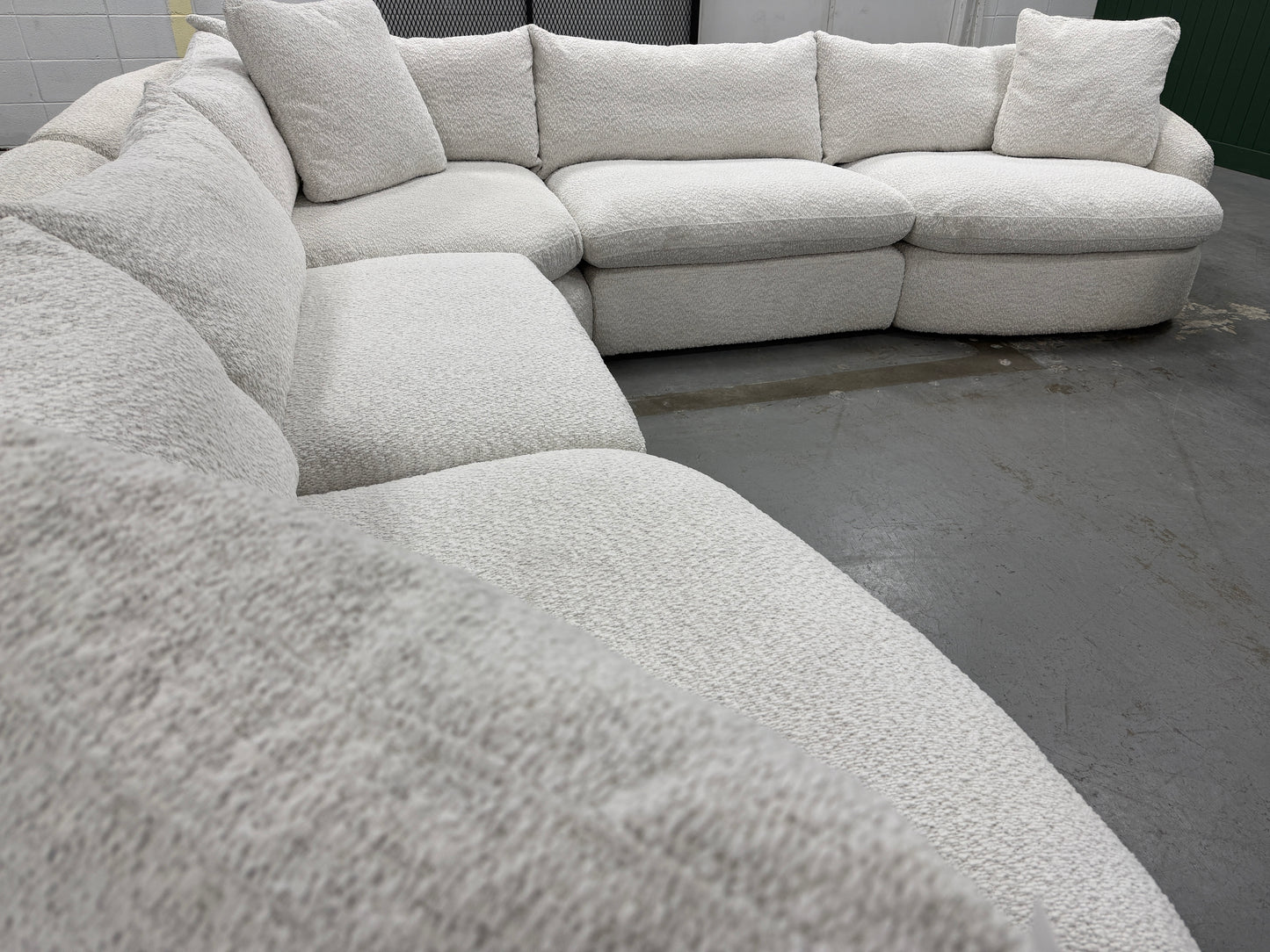 White Cloud Style Sectional