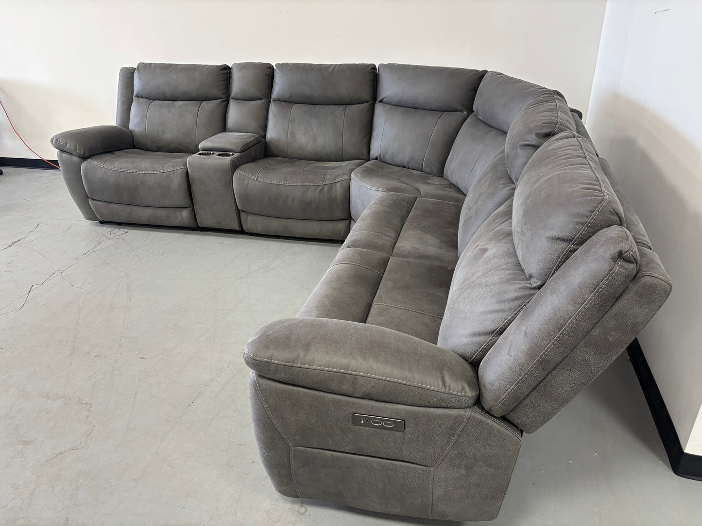 Power Reclining Sectional