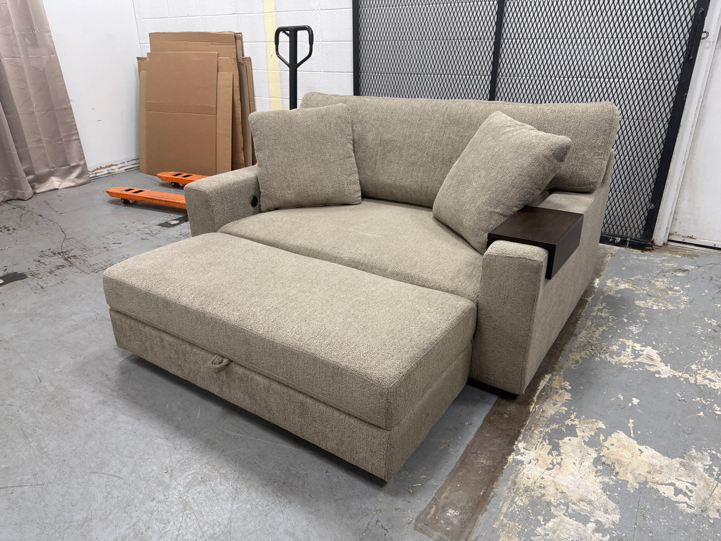 Oversized Chair w/ Ottoman